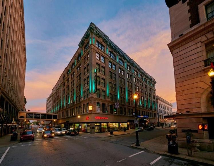 Embassy Suites by Hilton, Louisville Centre‑ville