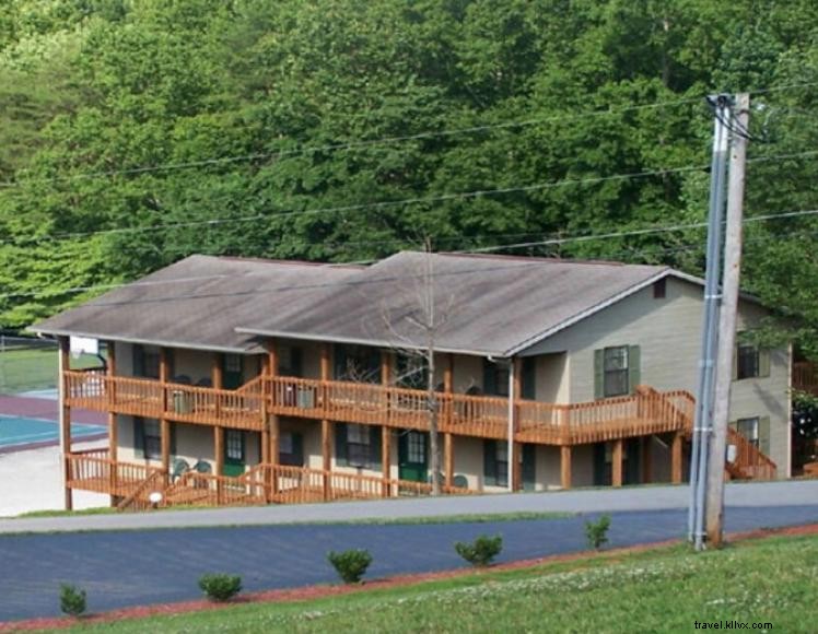 Station balnéaire de l’Étang d’Or – Votre refuge paisible à Monticello