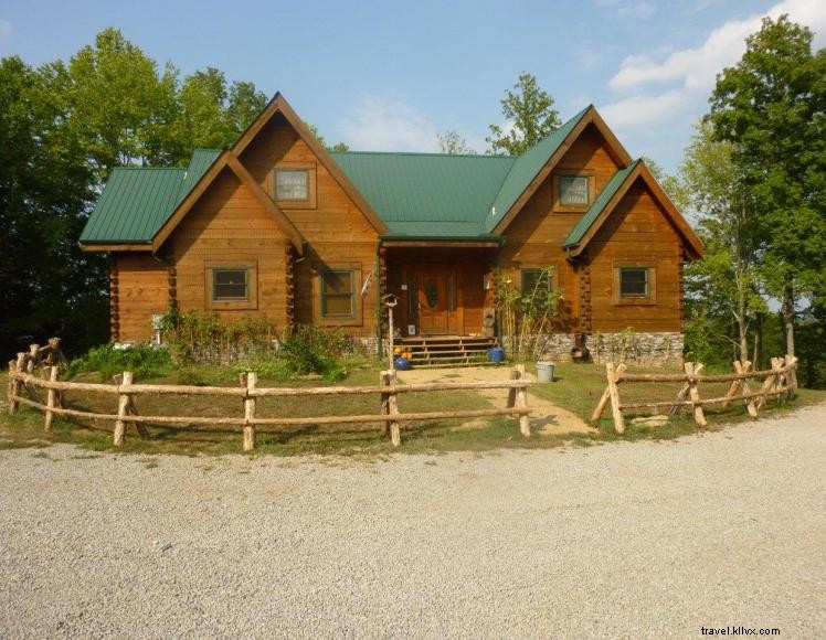 Hidden Cave Ranch – Bed & Breakfast et ferme de chevaux Bashkir Curly
