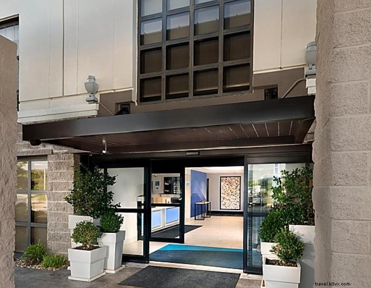 Holiday Inn Express (Middlesboro)