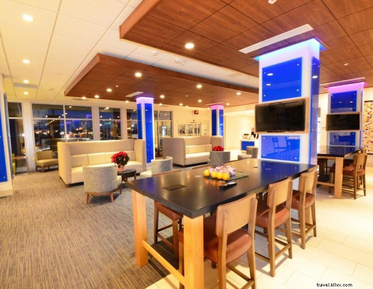 Holiday Inn Express & Suites (Danville)