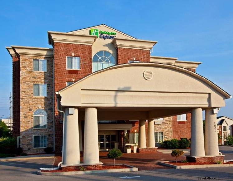 Holiday Inn Express Hôtel & Suites