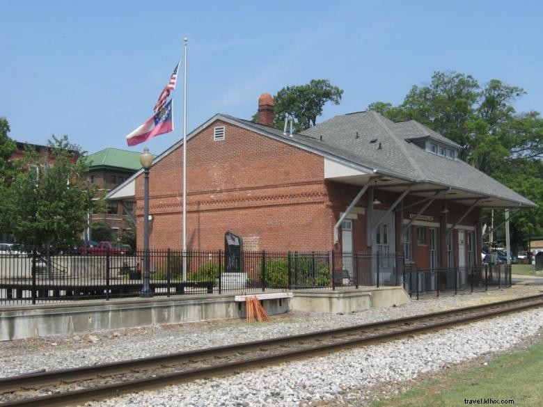 Dépot ferroviaire et centre d accueil