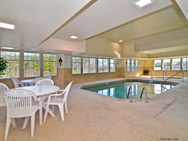 Country Inn & Suites by Radisson, Montagne de Pierre