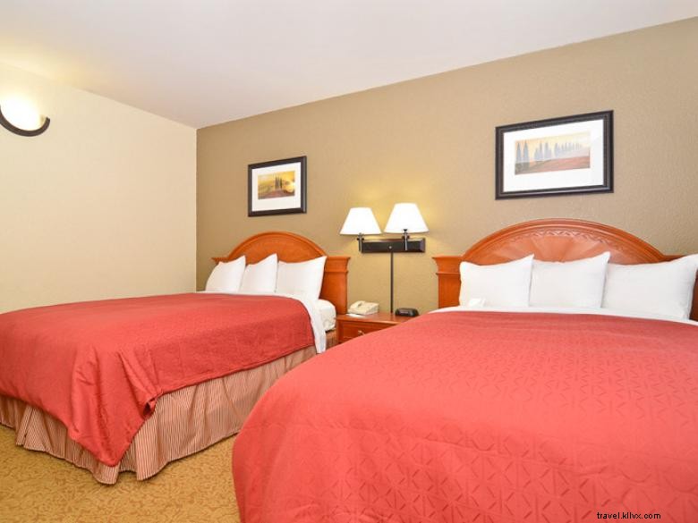 Country Inn & Suites by Radisson, Montagne de Pierre