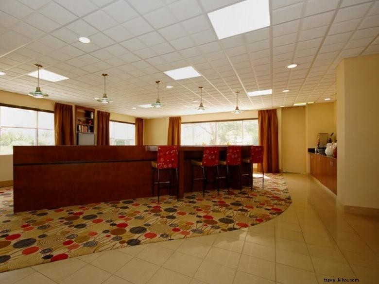 Comfort Suites Brunswick