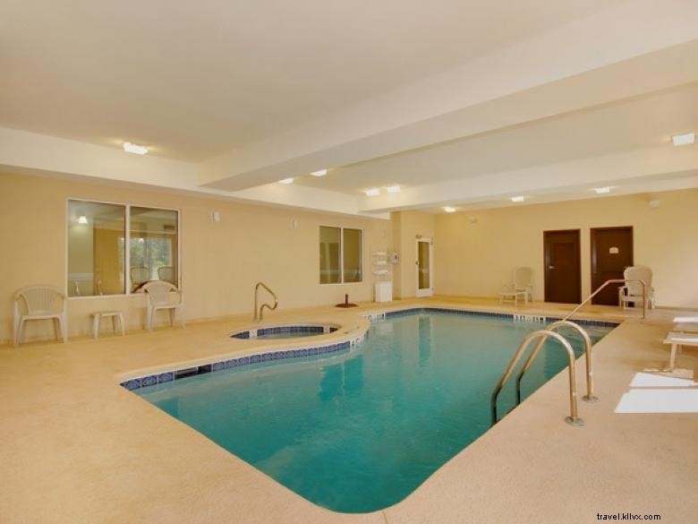 Comfort Suites Brunswick