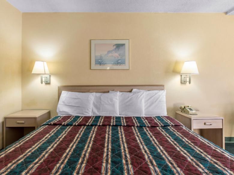 Econo Lodge Forsyth