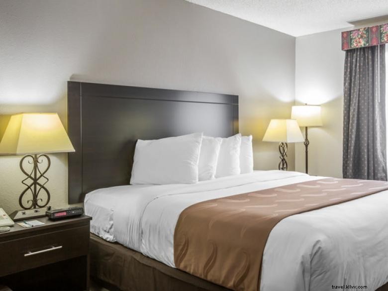 Quality Inn Stockbridge