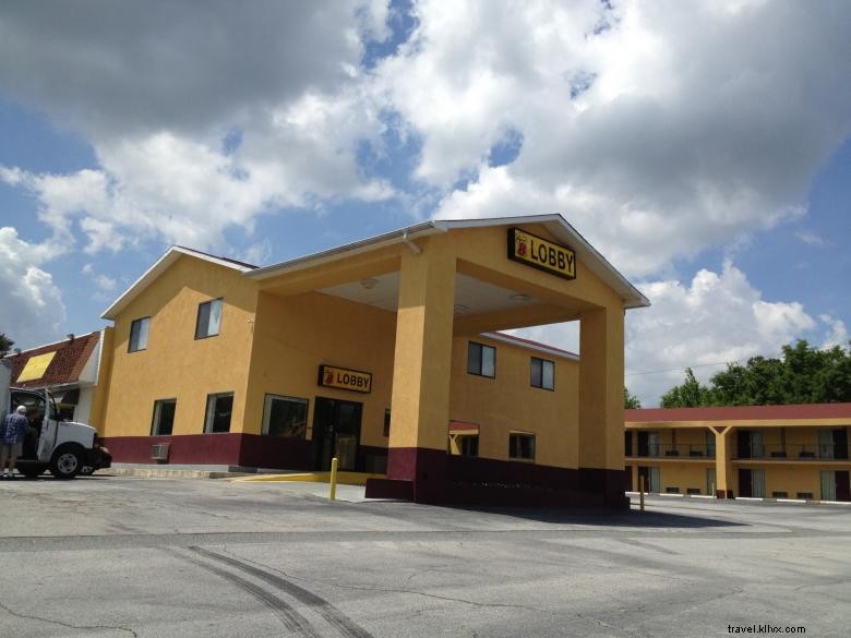 Super 8 Wyndham – Locust Grove (GA)