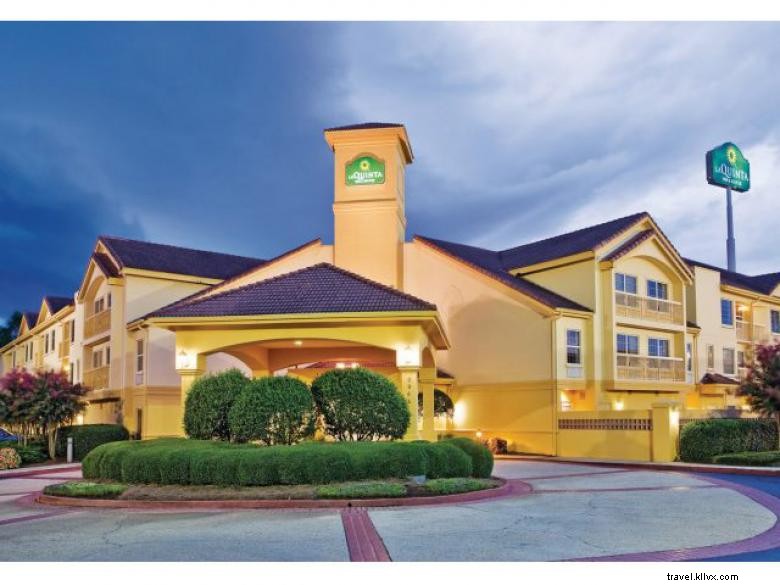 La Quinta Inn & Suites Macon – Hôtel au cœur de la ville