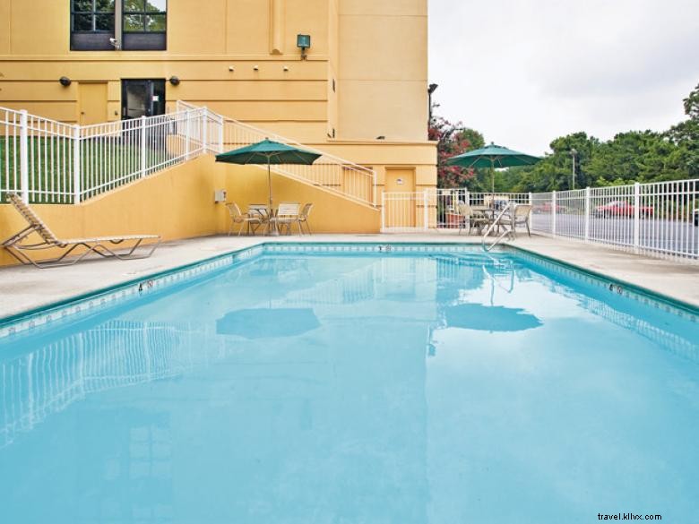 La Quinta Inn & Suites Dalton