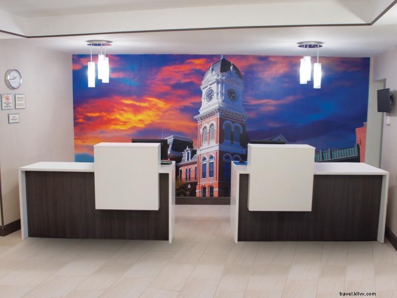 La Quinta Inn & Suites Covington