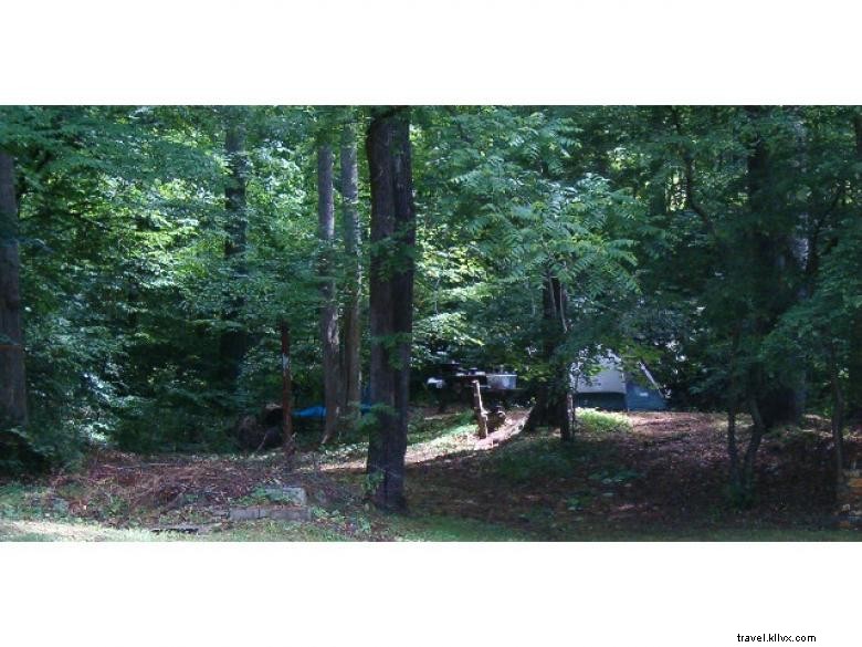 Camping Whispering Pines