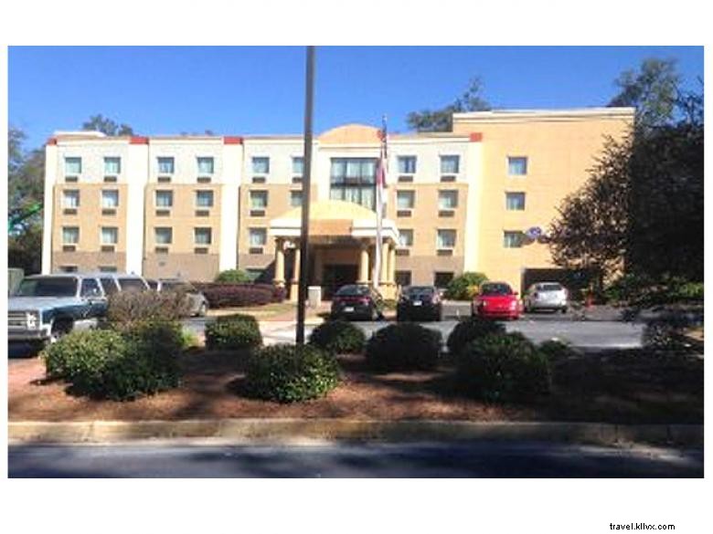Wingate by Wyndham Athens – Proche du centre‑ville