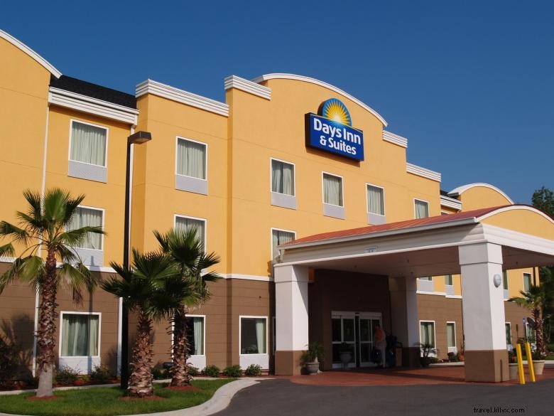 Days Inn & Suites by Wyndham Savannah Nord I-95 – Port Wentworth