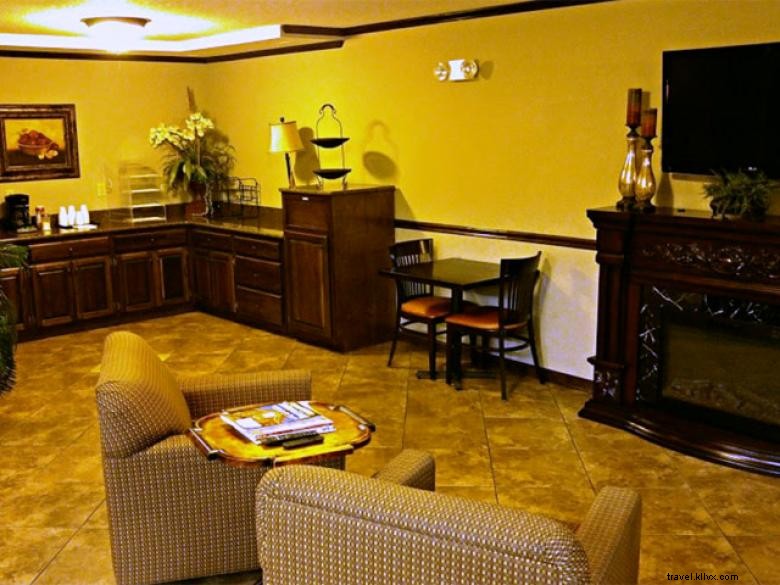 Cochran Inn & Suites – Hôtel et Suites à Cochran, GA