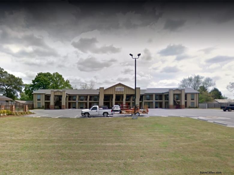 Cochran Inn & Suites – Hôtel et Suites à Cochran, GA