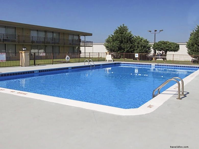 Econo Lodge Calhoun – Hôtel économique à Calhoun, GA