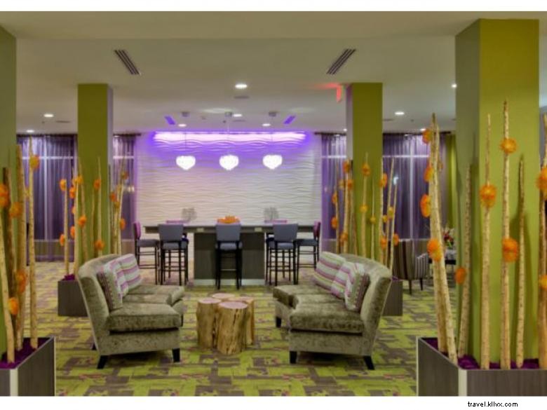 Holiday Inn & Suites Savannah Airport – Pooler