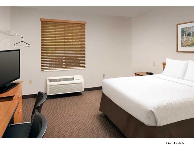 WoodSpring Suites Mâcon Nord