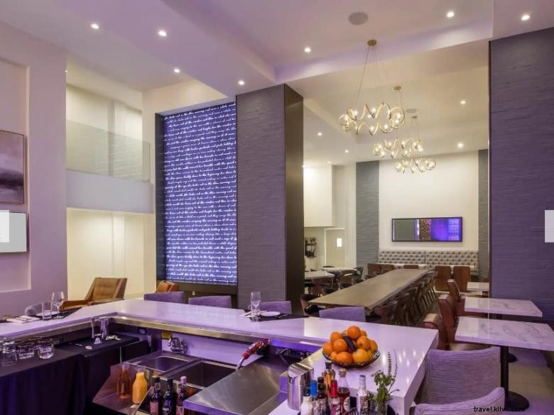 TRYP par Wyndham Savannah Centre‑ville / Quartier Historique
