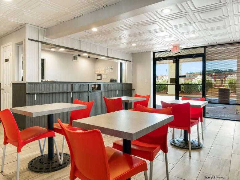 Econo Lodge Conyers – Hôtel économique et convivial