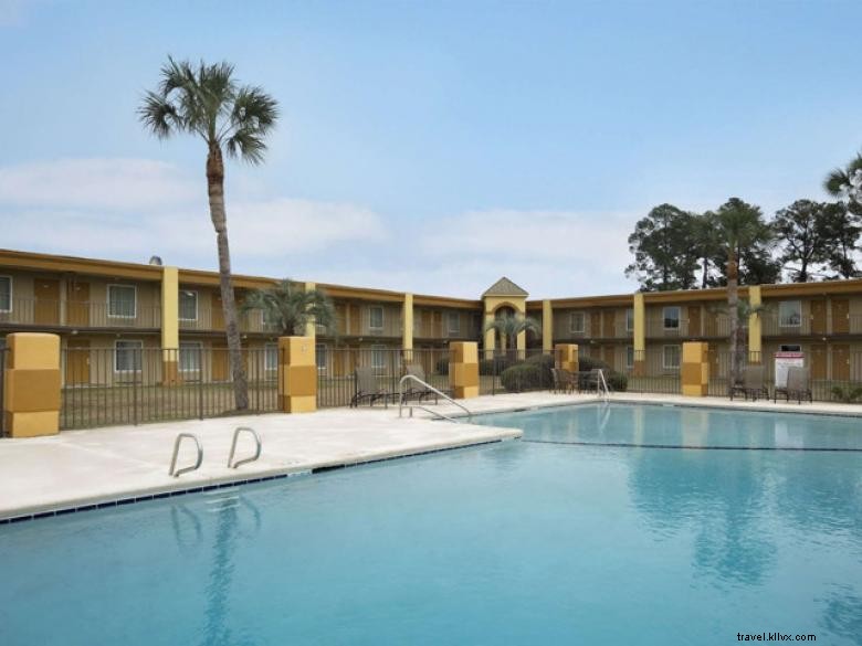 Days Inn by Wyndham – Brunswick / St. Simons