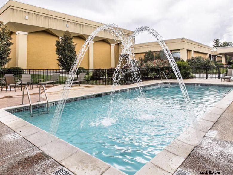 Quality Inn & Suites – Statesboro