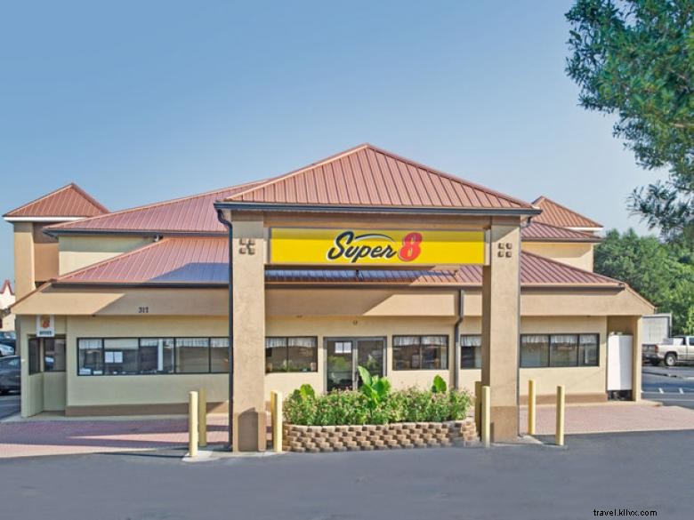 Super 8 Wyndham à Suwanee