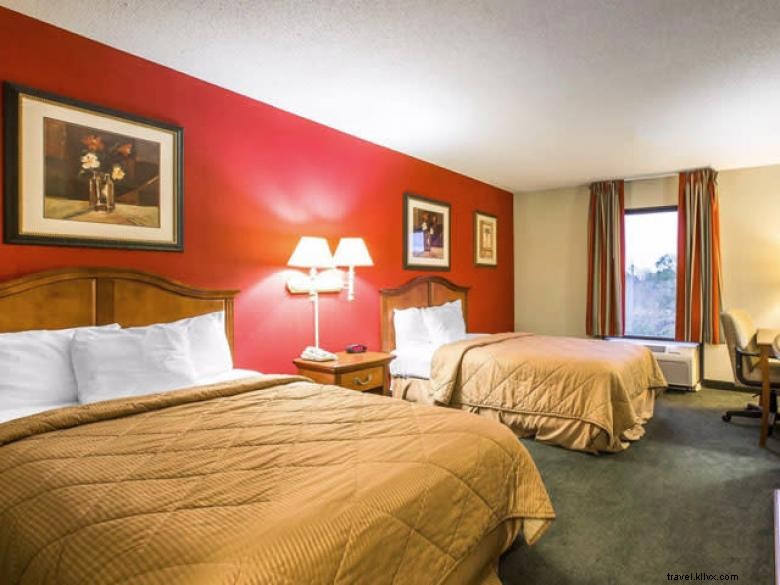 Quality Inn & Suites à Canton