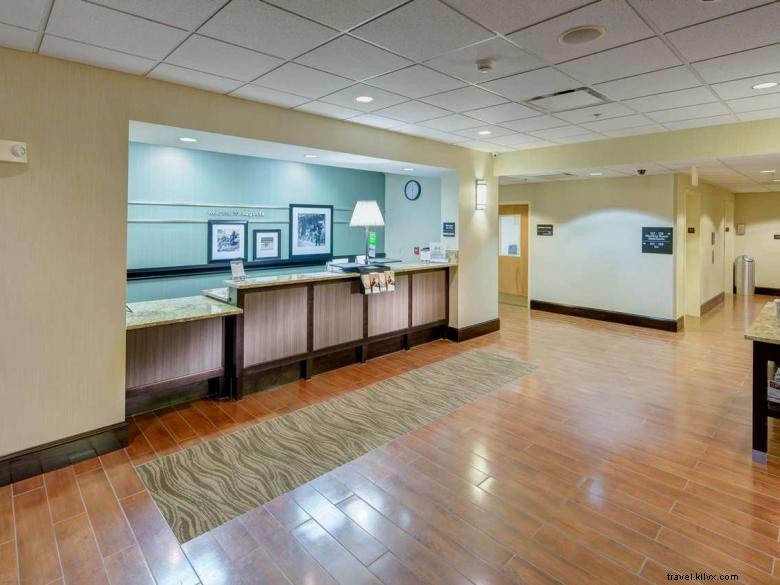 Hampton Inn & Suites Augusta Ouest