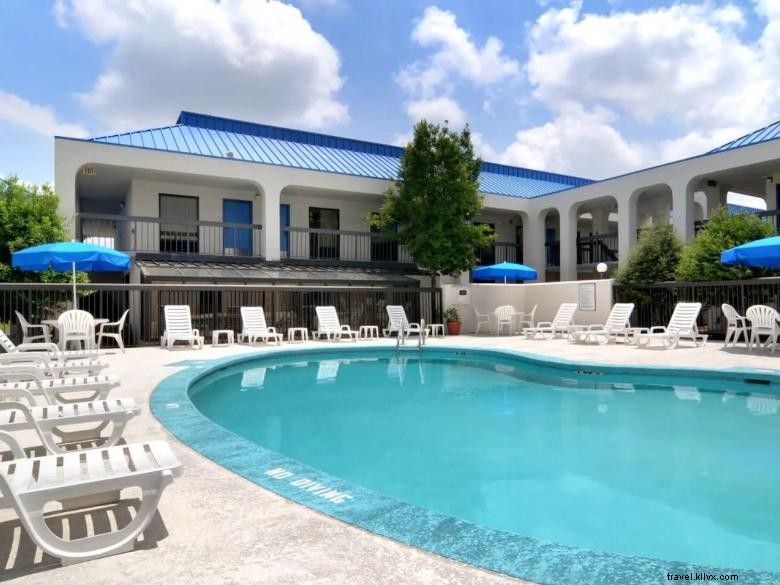 Baymont par Wyndham – Macon I-75