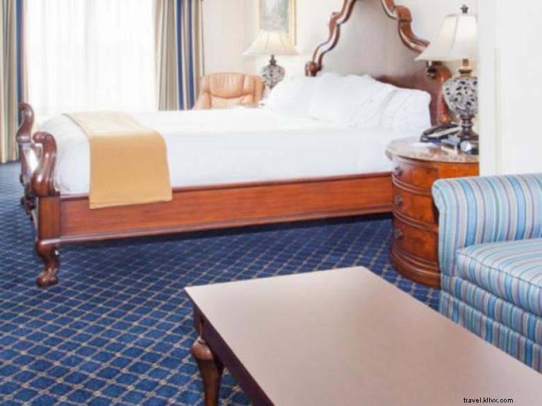 Holiday Inn Express & Suites Douglas
