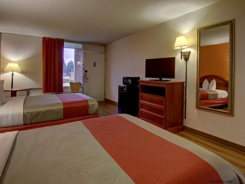 Red Roof Inn Forsyth – Hôtel économique à Forsyth, Géorgie