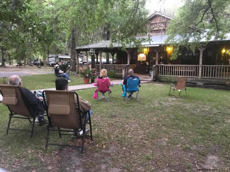 Parc de camping‑car et terrain de camping Country Oaks