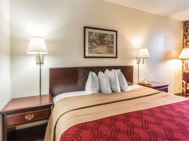 Econo Lodge – Thomasville