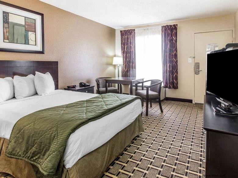 Quality/Suburban Inn - Kingsland
