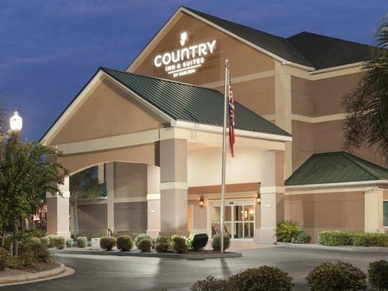 Country Inn & Suites by Radisson, Passerelle de Savannah