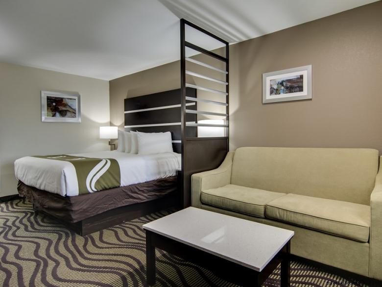 Quality Inn & Suites – Quartier universitaire d Athènes