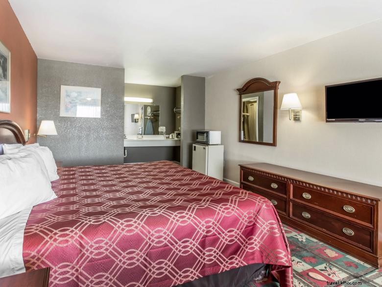 Econo Lodge à Thomaston – Hôtel économique et accueillant les animaux