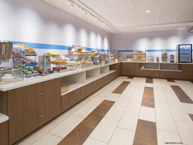 Holiday Inn Express & Suites Milledgeville