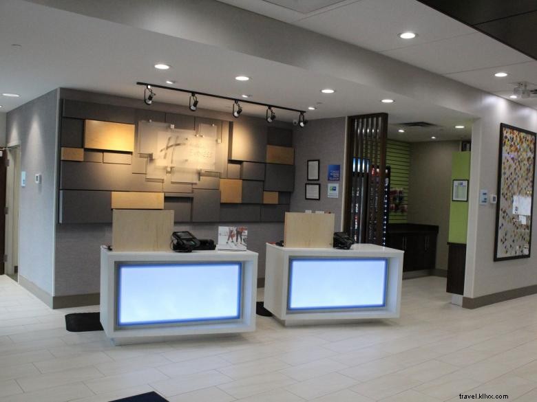 Holiday Inn Express & Suites Milledgeville