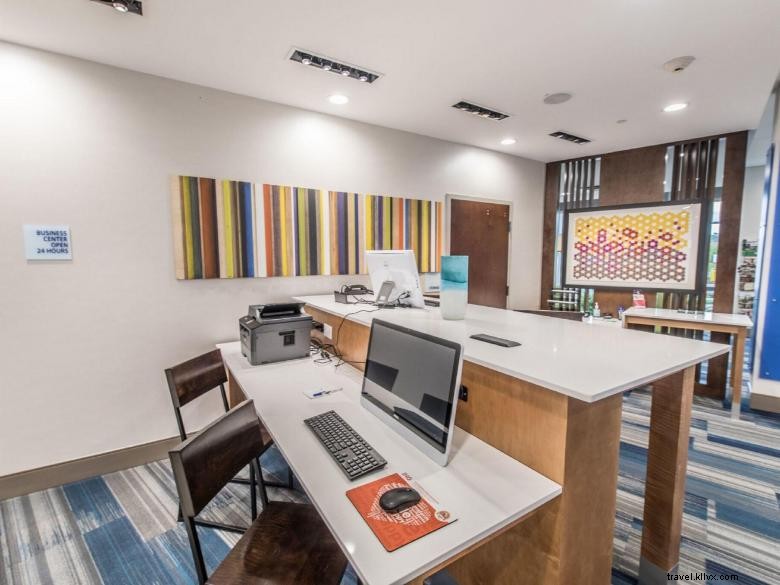 Holiday Inn Express & Suites Milledgeville