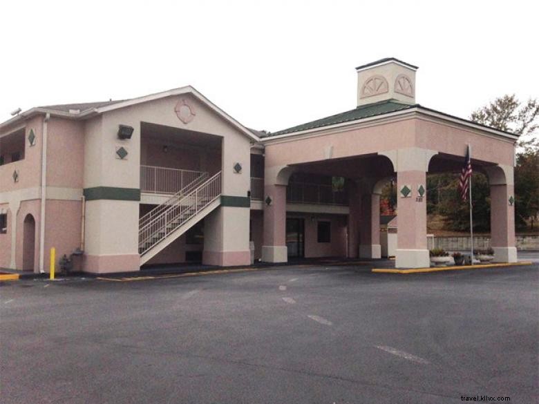 Country Hearth Inn & Suites Augusta