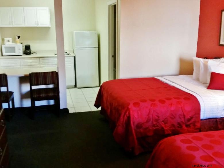 Country Hearth Inn & Suites Augusta