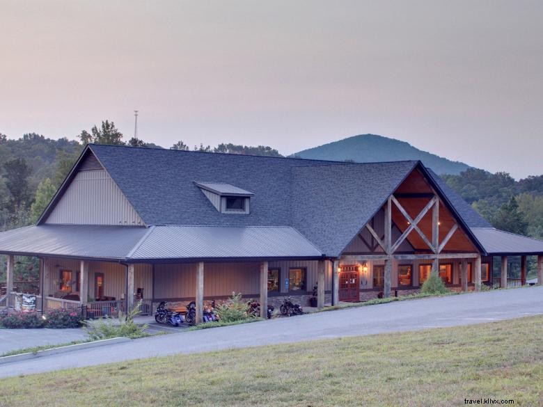 Le Pavillon Copperhead