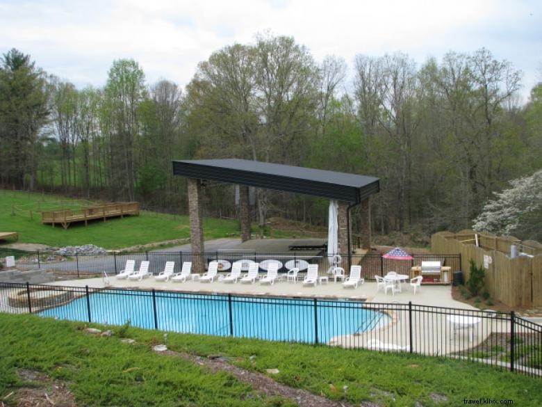 Le Pavillon Copperhead