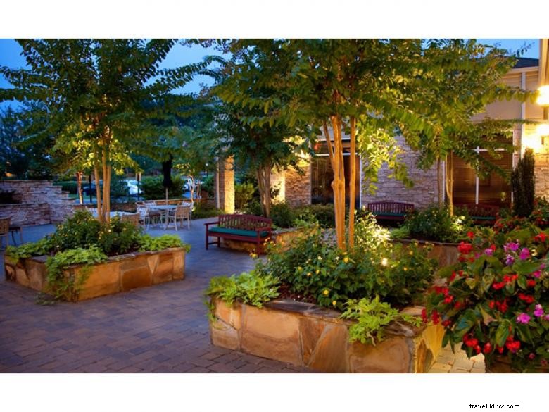 Hilton Garden Inn Atlanta NW / Centre‑ville de Kennesaw