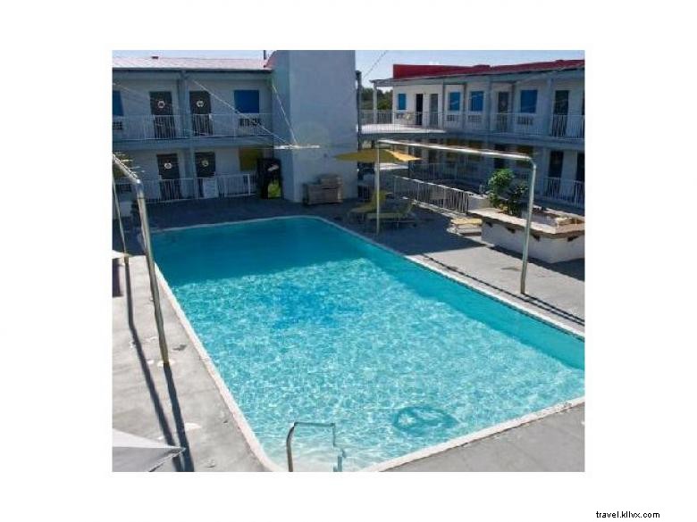 Hôtel et Condominium Sea & Breeze